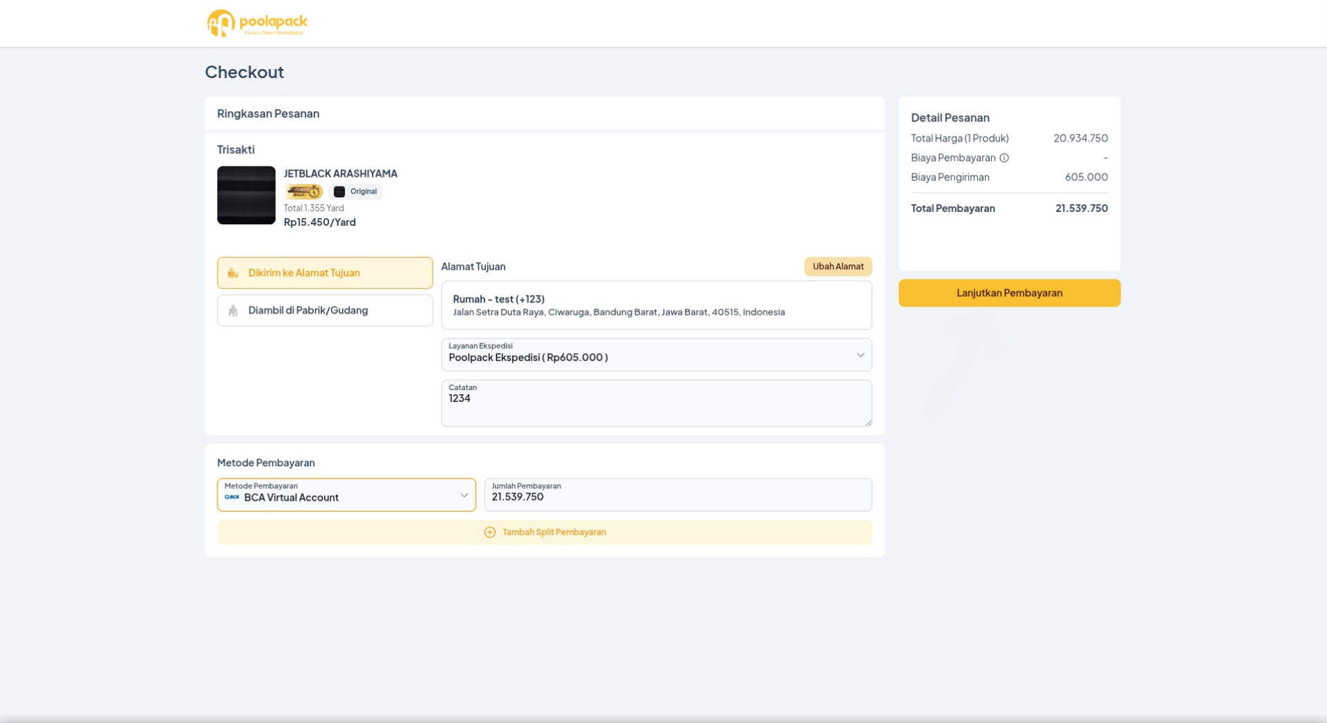 Halaman checkout rincian pemesanan di website desktop Poolapack